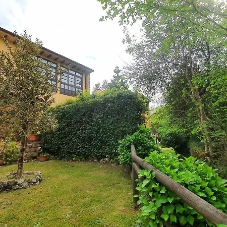 Casa Vacacional Guelu Parres de Llanes
